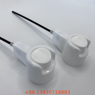 مشغل الأيروسول مع أنبوب تمديد مناسب عالميًا لصمامات الأيروسول القياسية