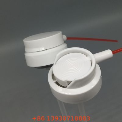 صمام تشحيم WD-40 مصمم بدقة للآلات الصناعية والصيانة الاحترافية مع فوهة مضادة للانسداد