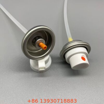 صمام تنظيف الرغوة الثقيلة مع غطاء فرشاة التنظيف لرعاية السجاد والمقاعد